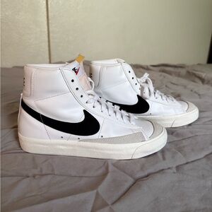 Nike Blazer
